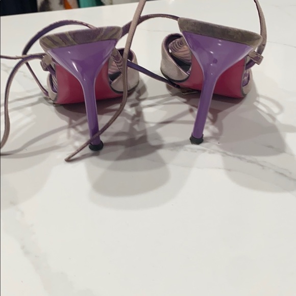 Purple shoes - Picture 3 of 3